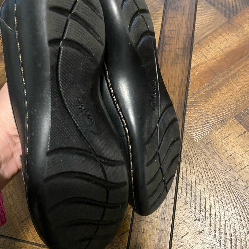 Clarks loafer shoes size 8.5 - Picture 5 of 7